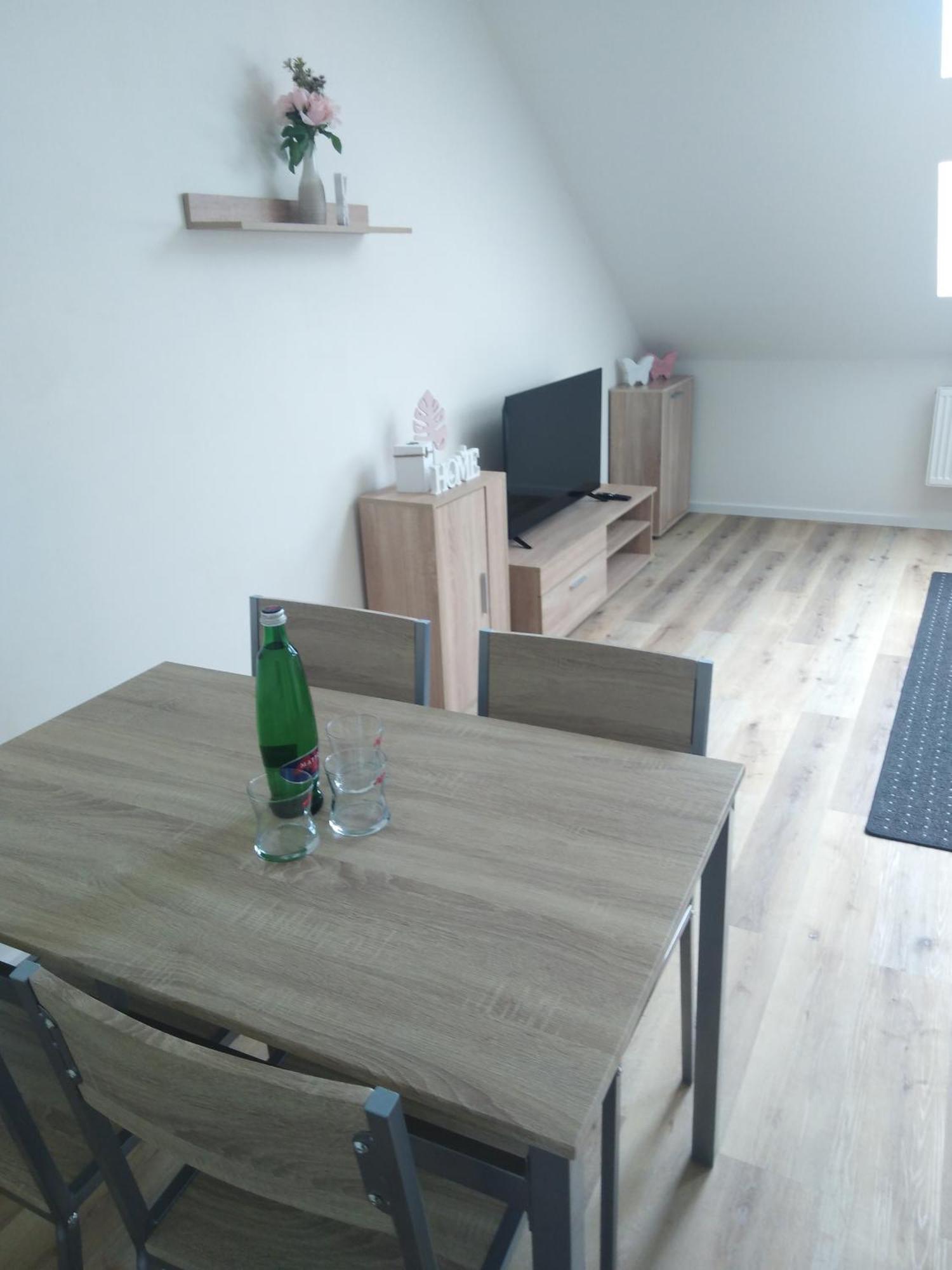 Silver Apartments กุตนาฮอรา ภายนอก รูปภาพ