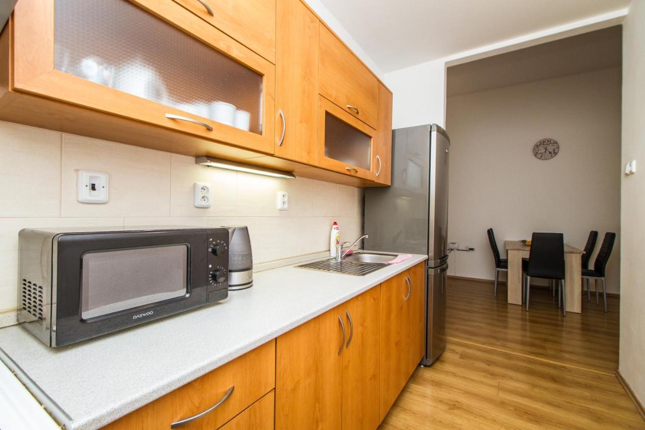 Silver Apartments กุตนาฮอรา ภายนอก รูปภาพ