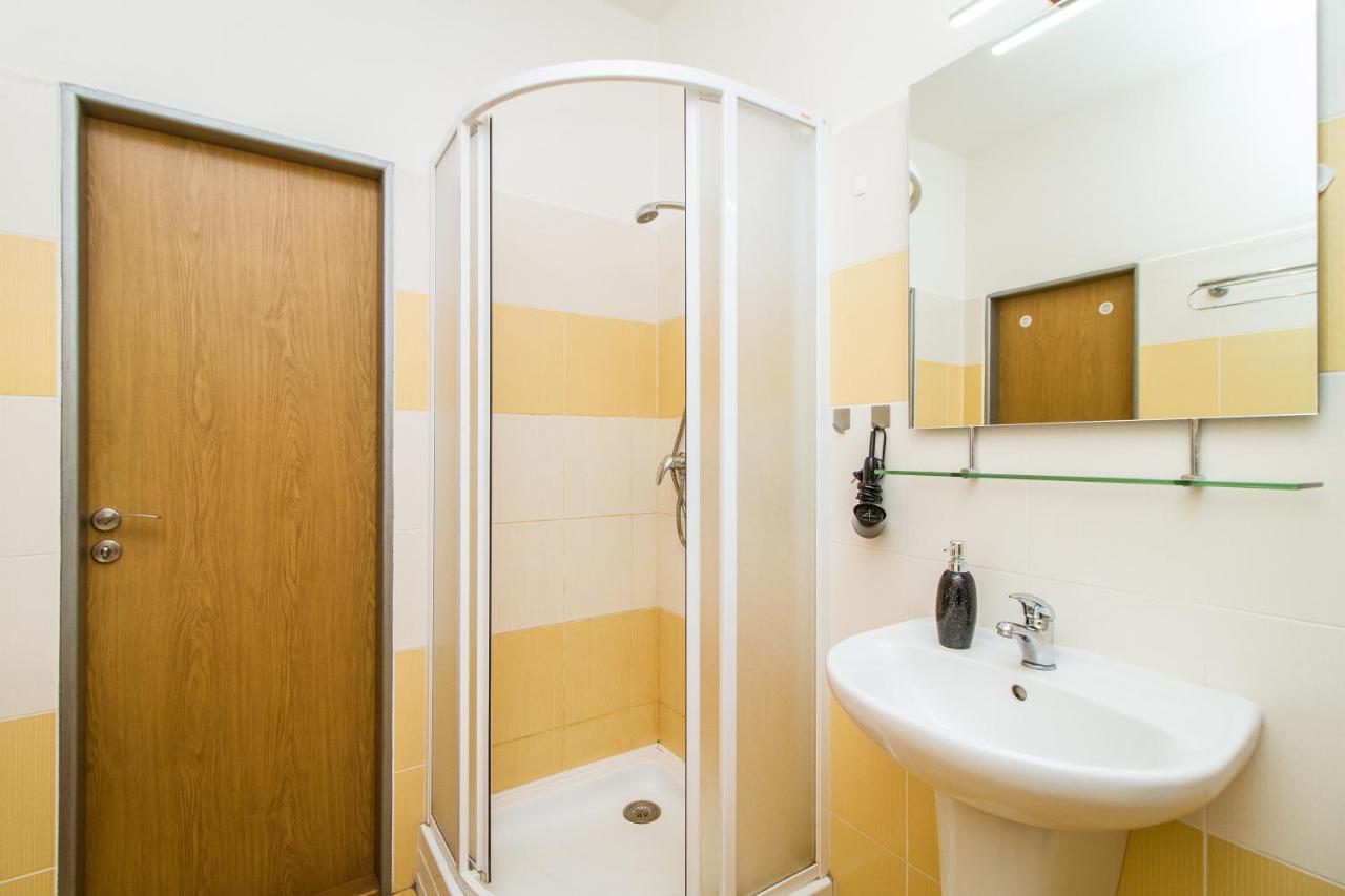 Silver Apartments กุตนาฮอรา ภายนอก รูปภาพ